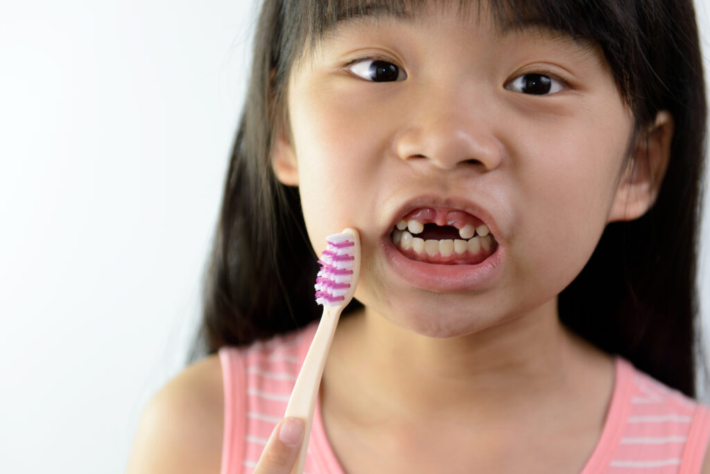 Loose Teeth and Other Elementary School Dental Issues